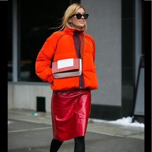 [SOLD] Ganni Fountain Puffer Down Cropped Jacket